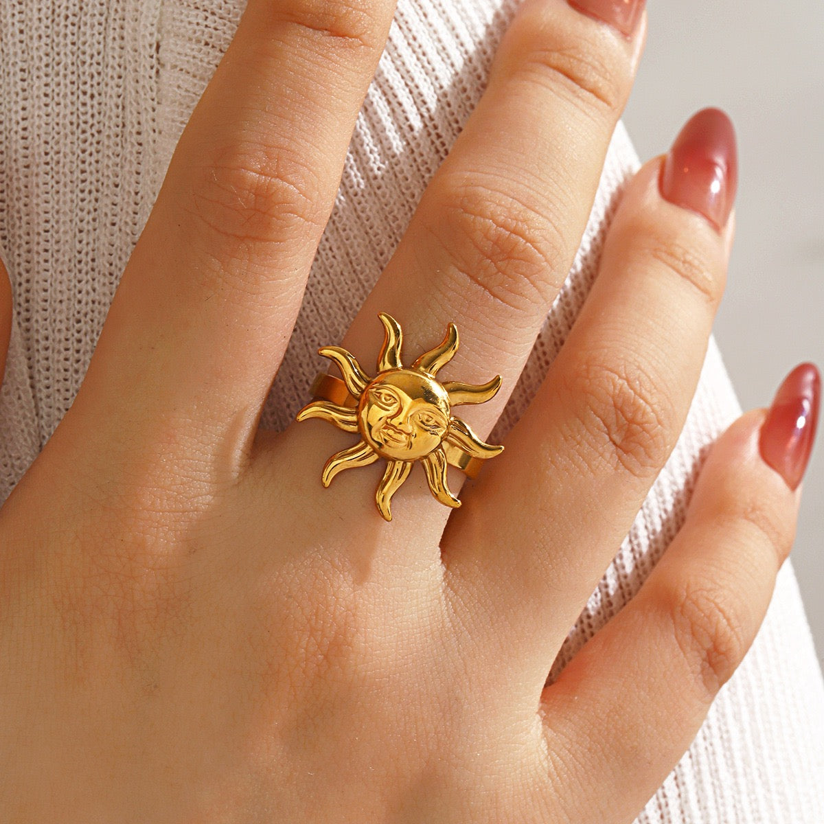 Sunny day rings