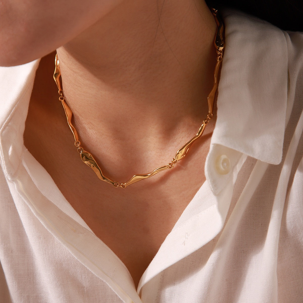 Statement chain necklace