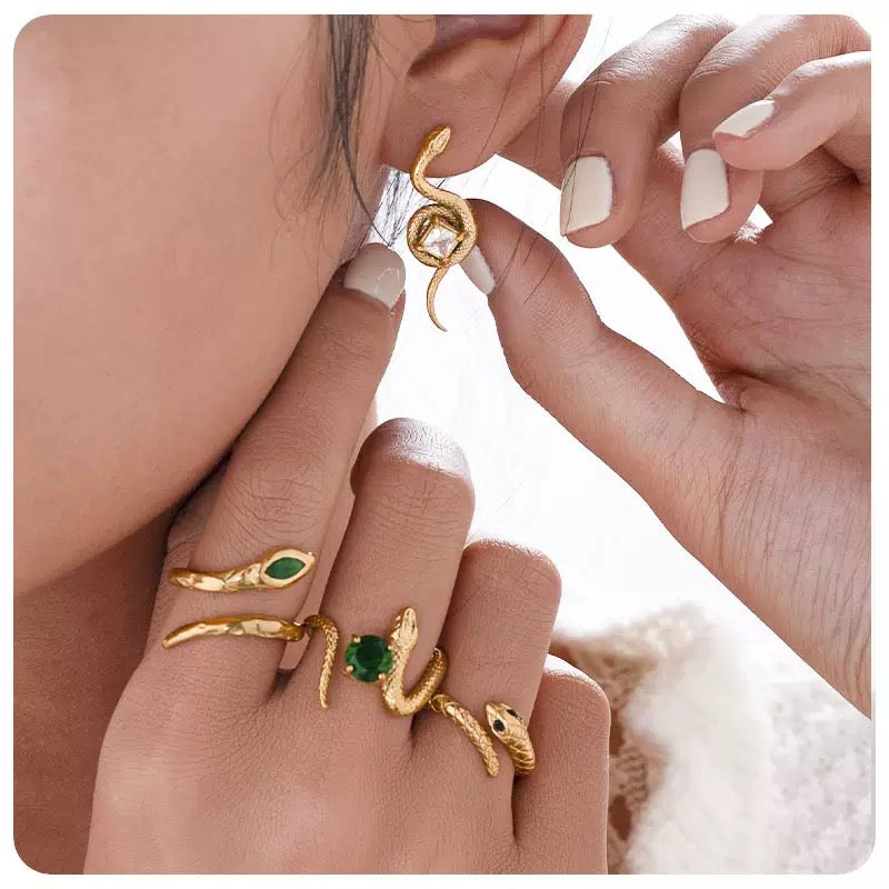 Serpentine Snake Ring
