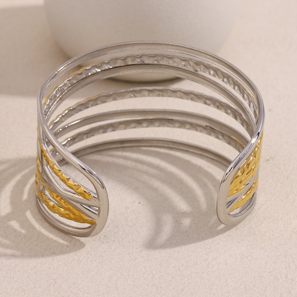 Two tones layer bangle