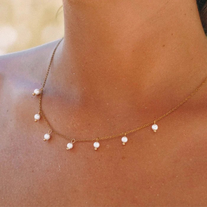 Katalie Pearl drops necklace