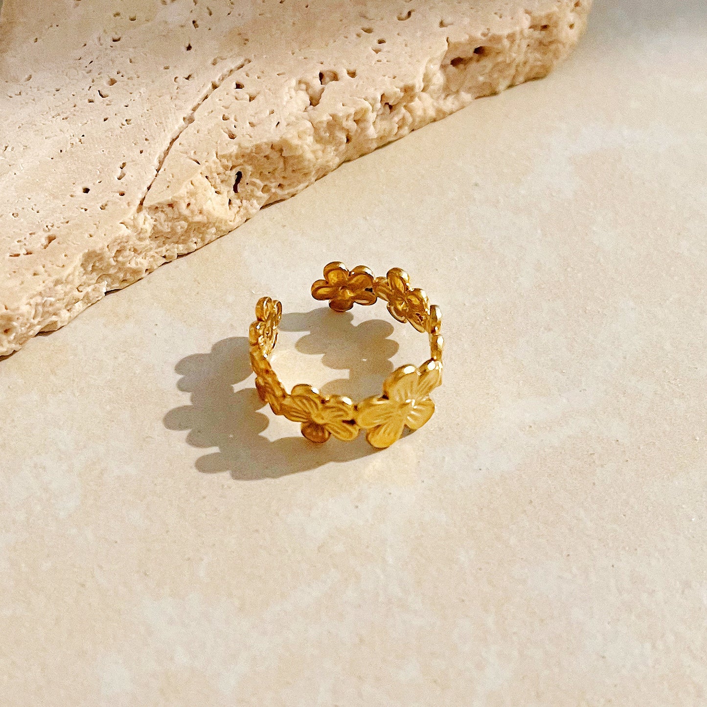 Utah Flowers ring