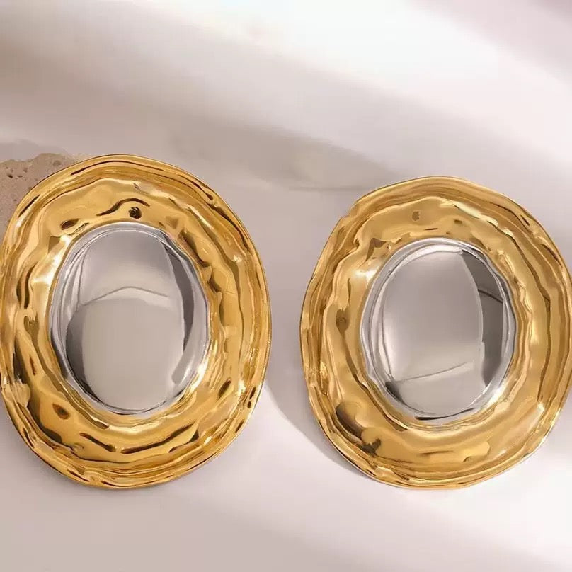 Texas square gate earrings