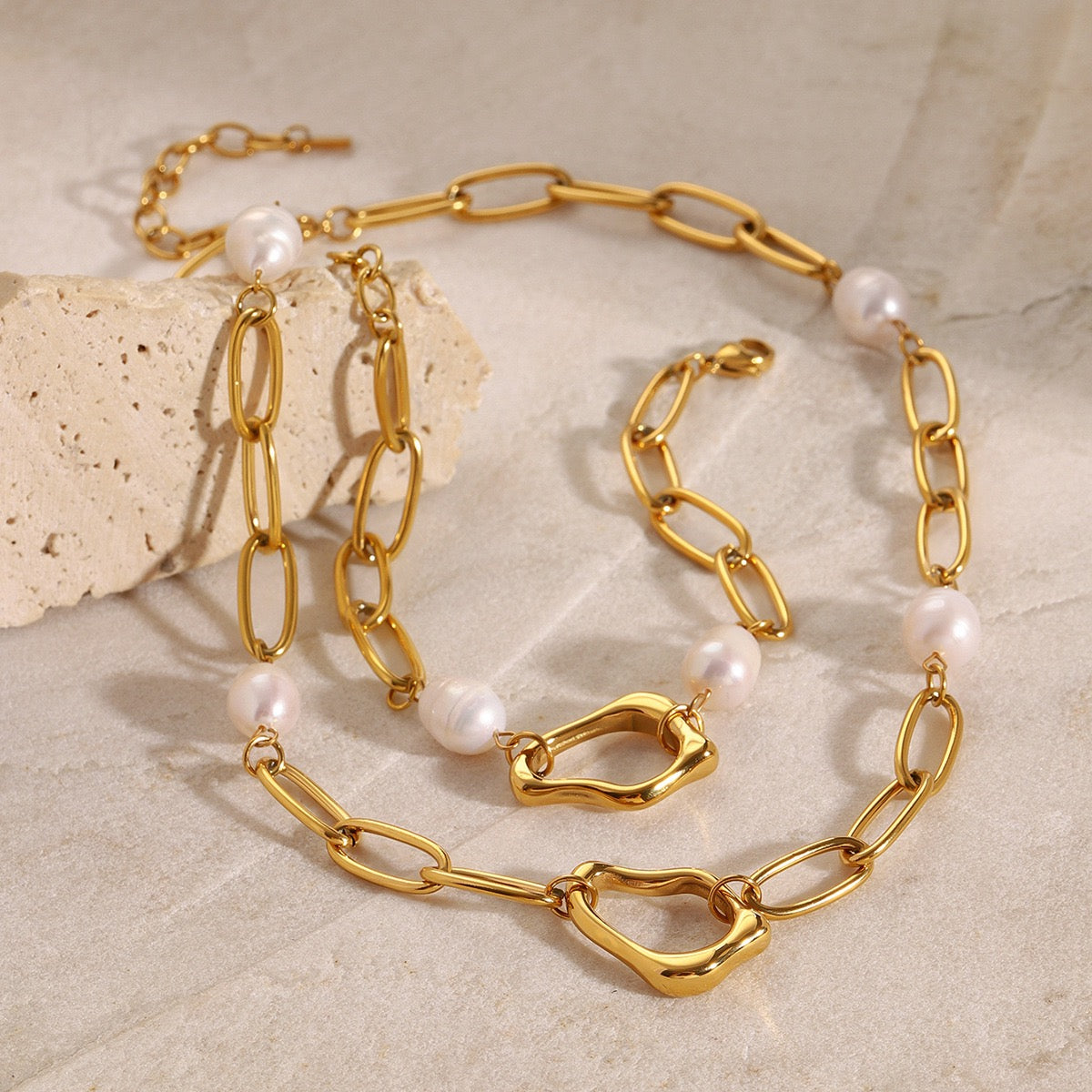 Green heart chain set