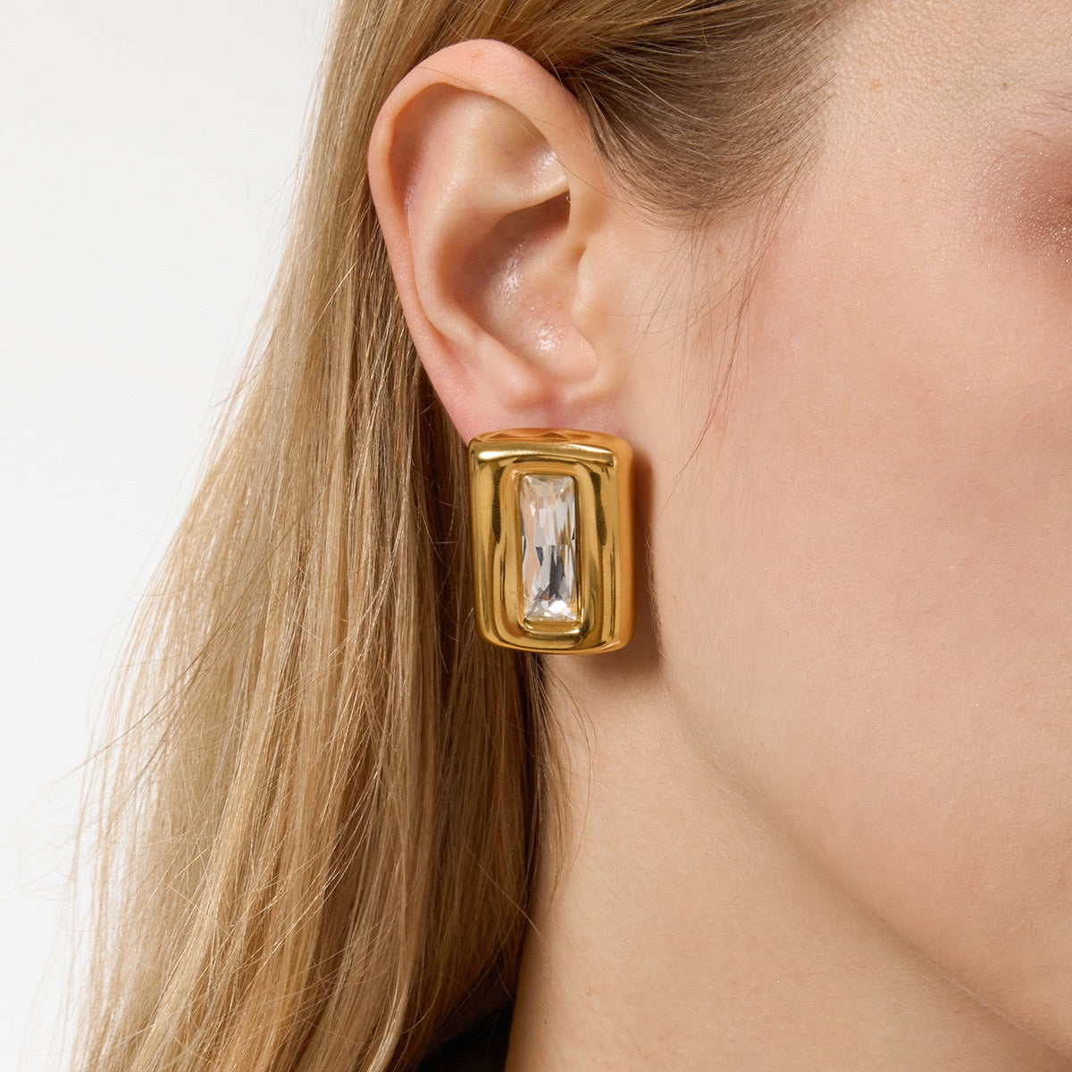 Big rock studs earrings