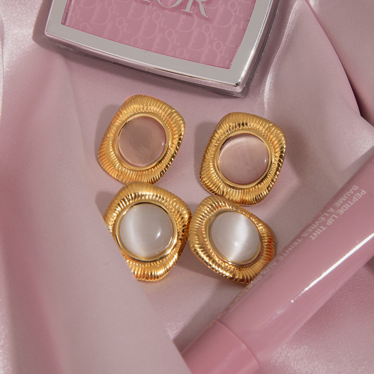 Cat eye stone earrings