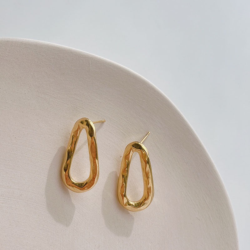 Oval hoops earrings