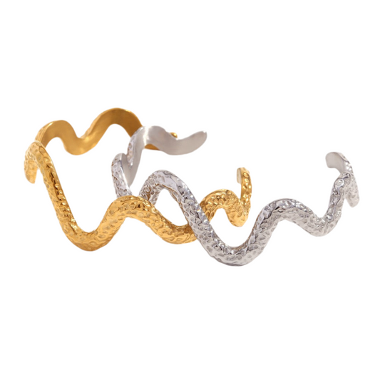 Lava wave bangle