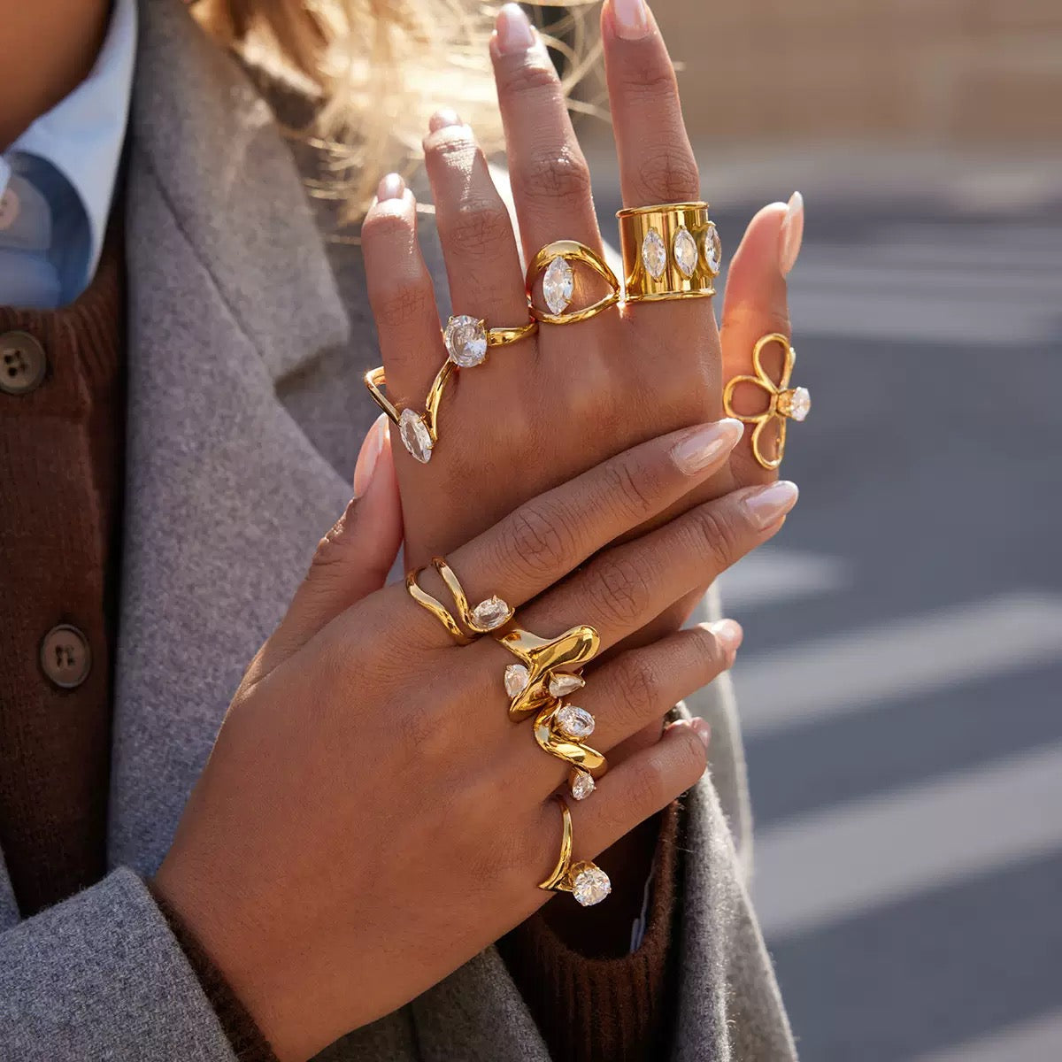 Solenne Rock Wave Rings