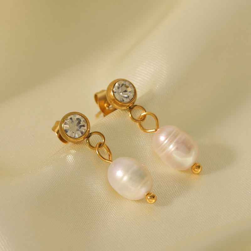 Leonard Shinning pearl studs