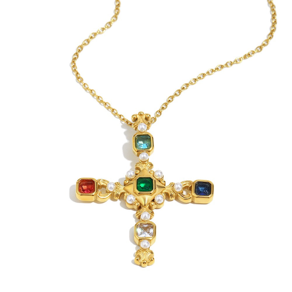 Cross pendant necklace