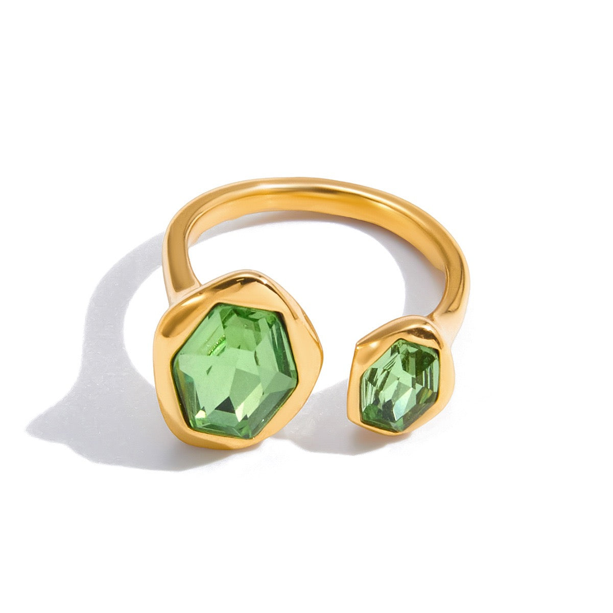 Green stars ring