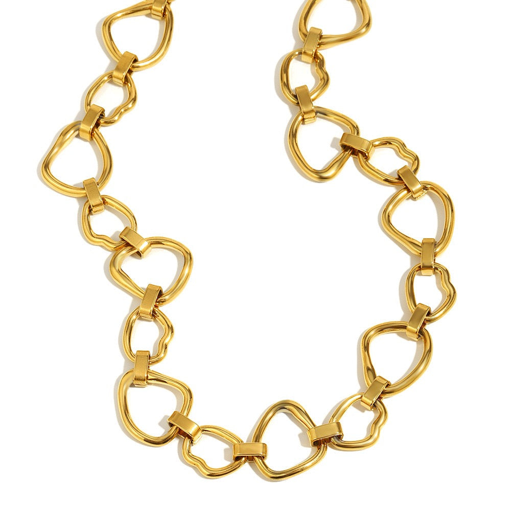 Green heart chain set