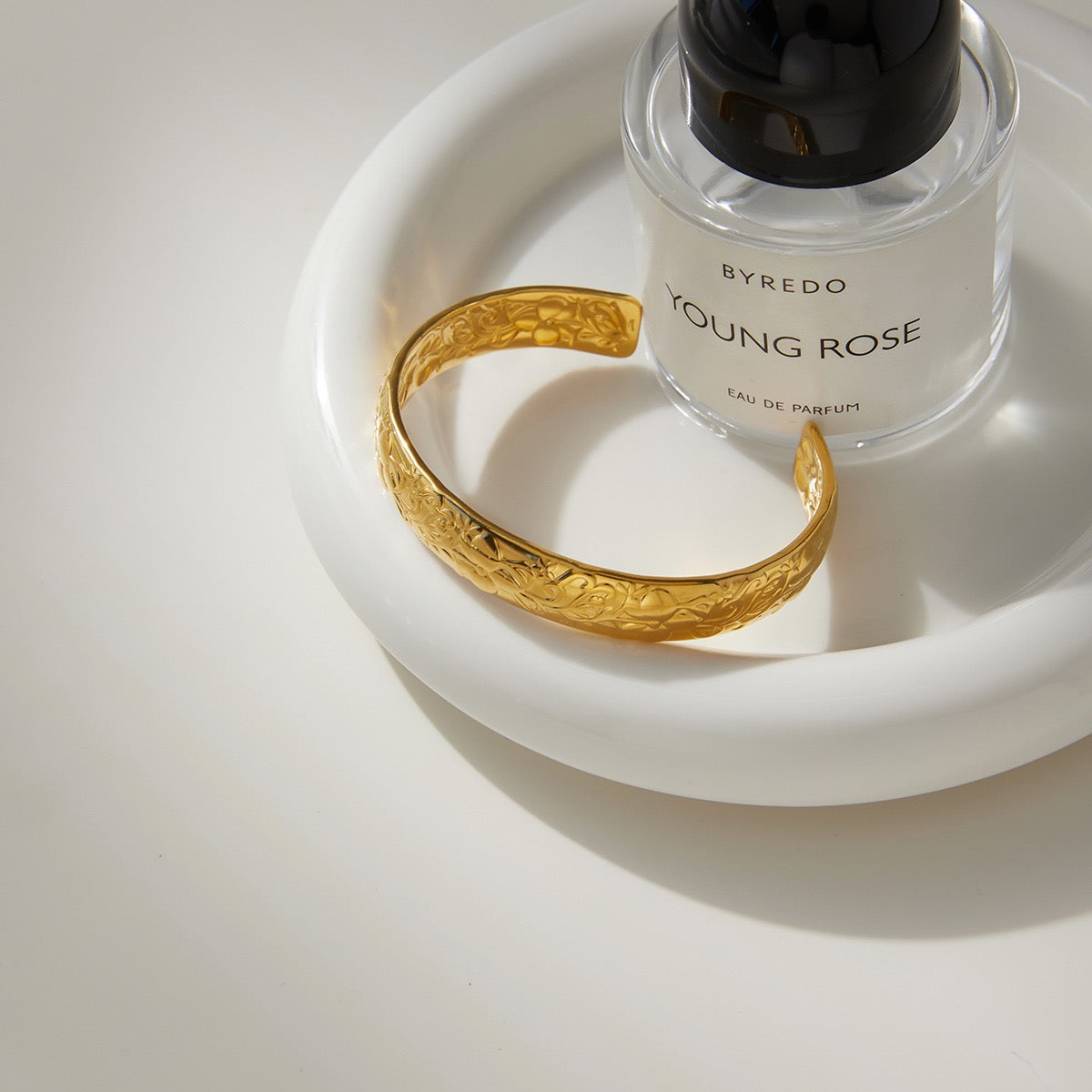 Big classic round bangle