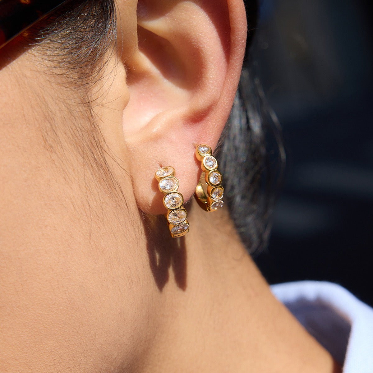 Dainty rock hoops