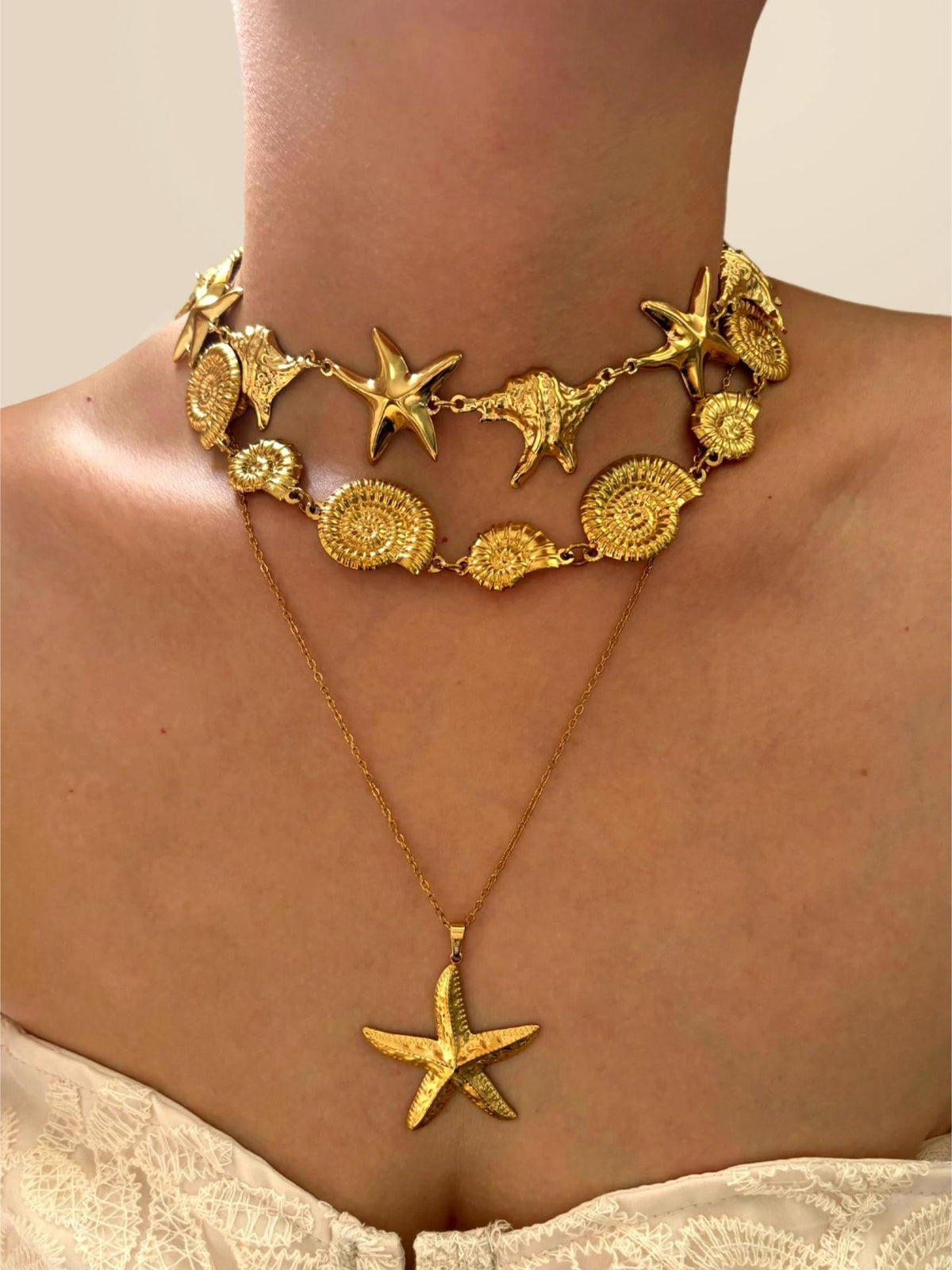 Pink starfish charm necklace