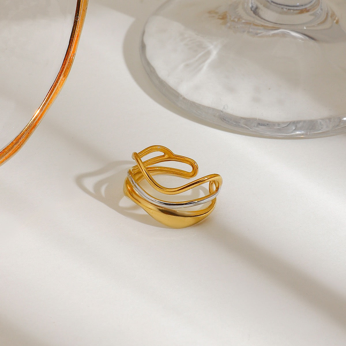 Australia Lines rings