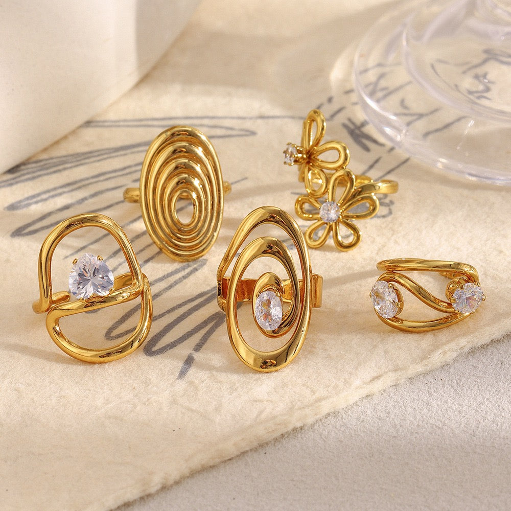 Bright Sunday rings collection