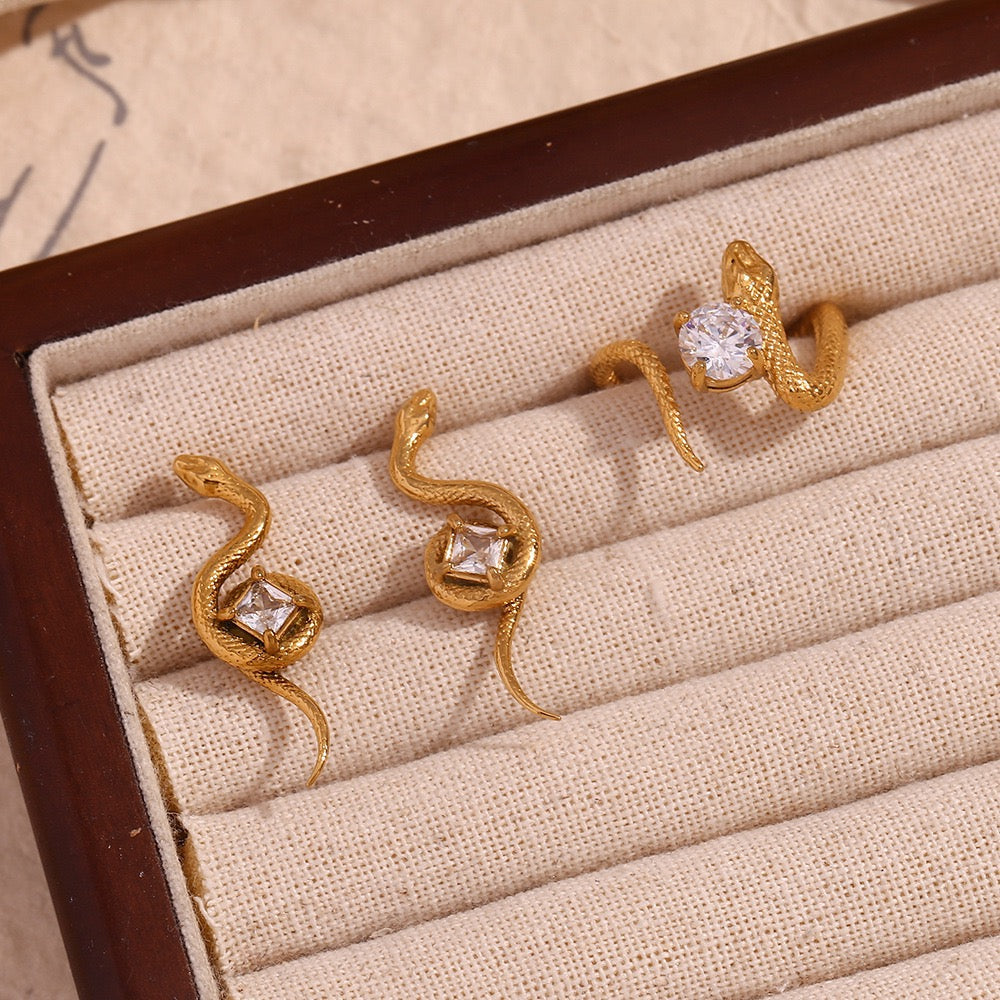 Serpentine Snake Ring