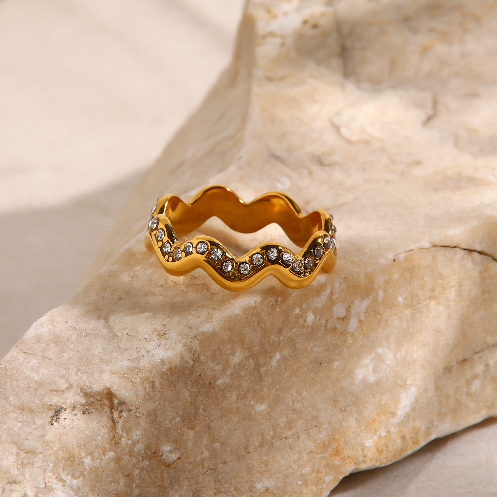 Cruise Two waves ring