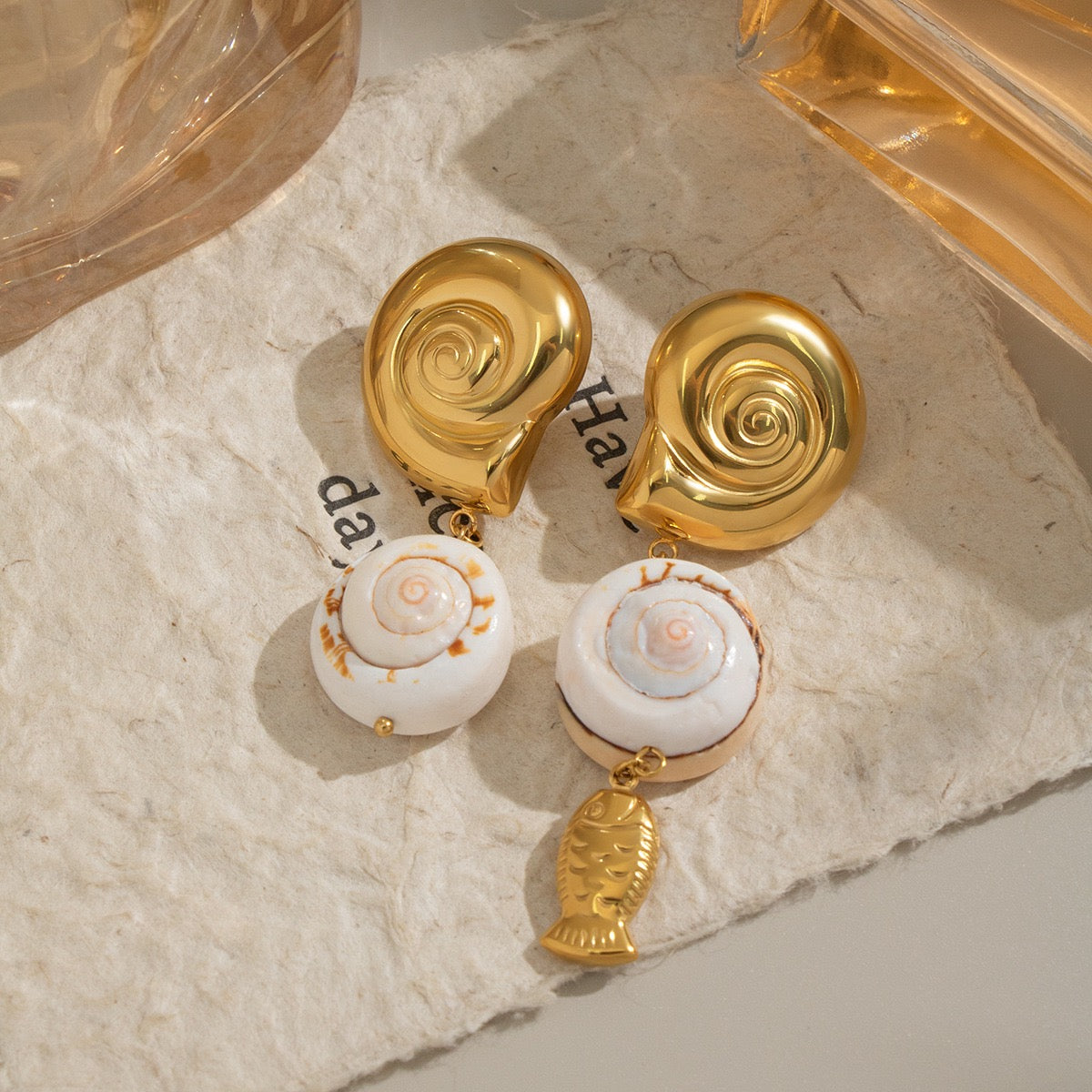 Swirl shell earrings