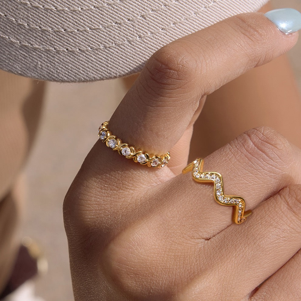 Xoxo rings