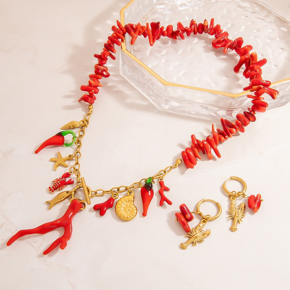 Red coral pendant necklace