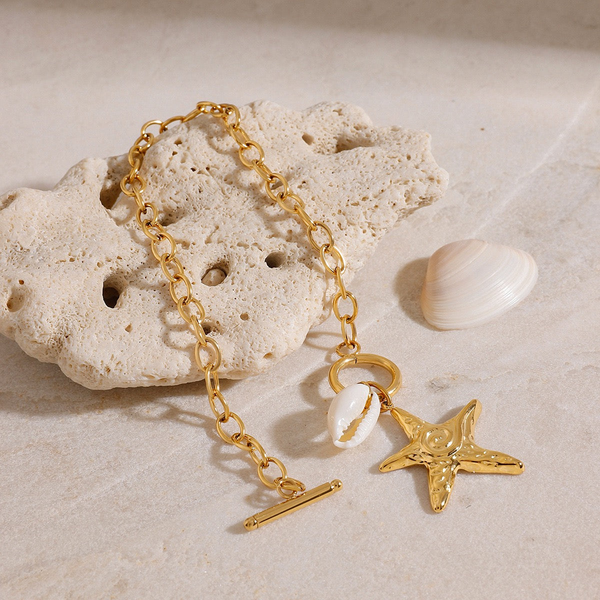 Swirl star bracelet