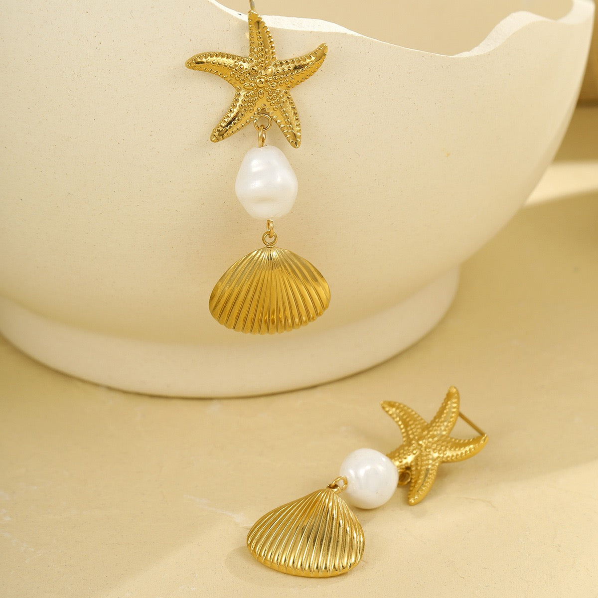 Pearly shell starfish earrings