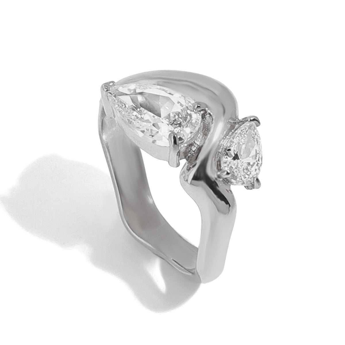 Valentina Twin Zirconia Ring