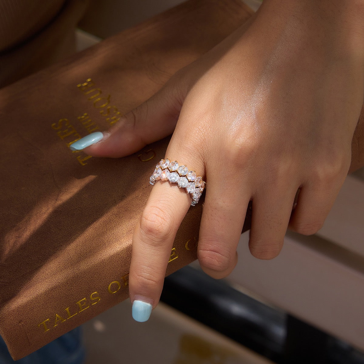 Tennis rock rings