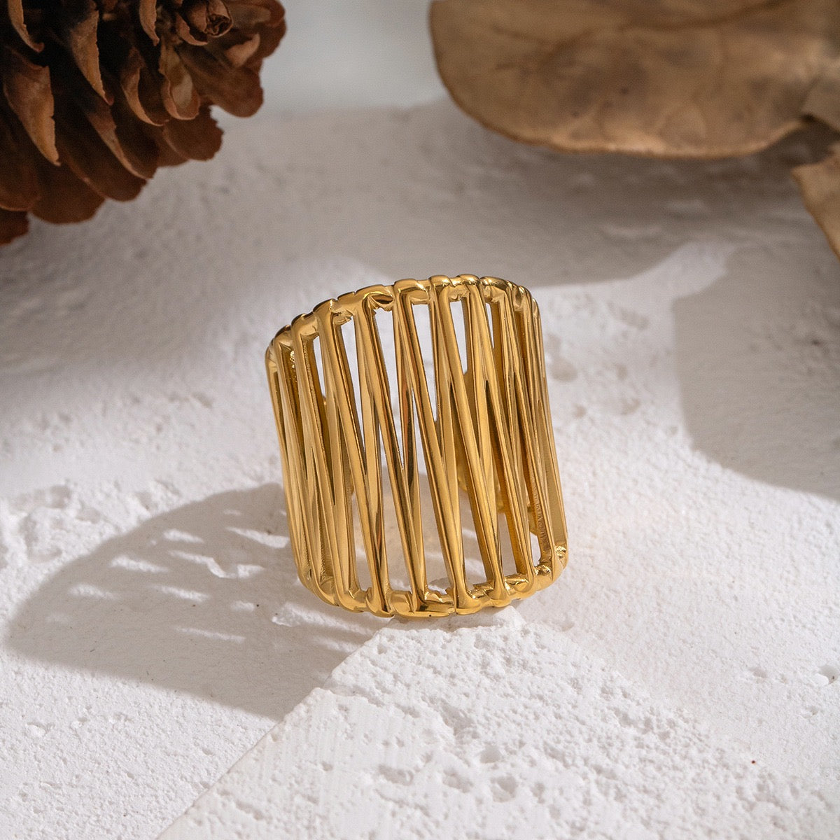 Chelsea Abstract concept rings