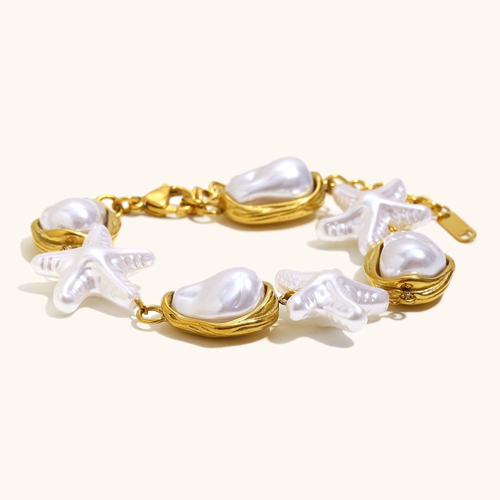 Dangling charm starfish shell pearly necklace