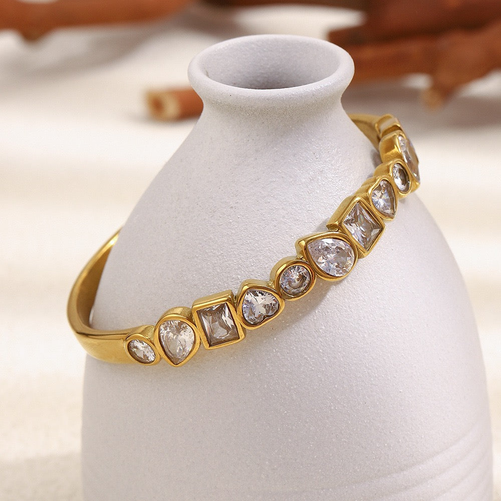 Rocky star bangle