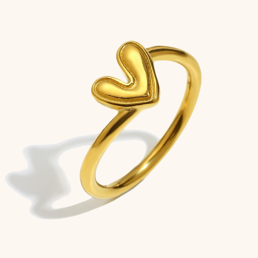 Minimalist Heart Ring – Dainty Stainless Steel Ring