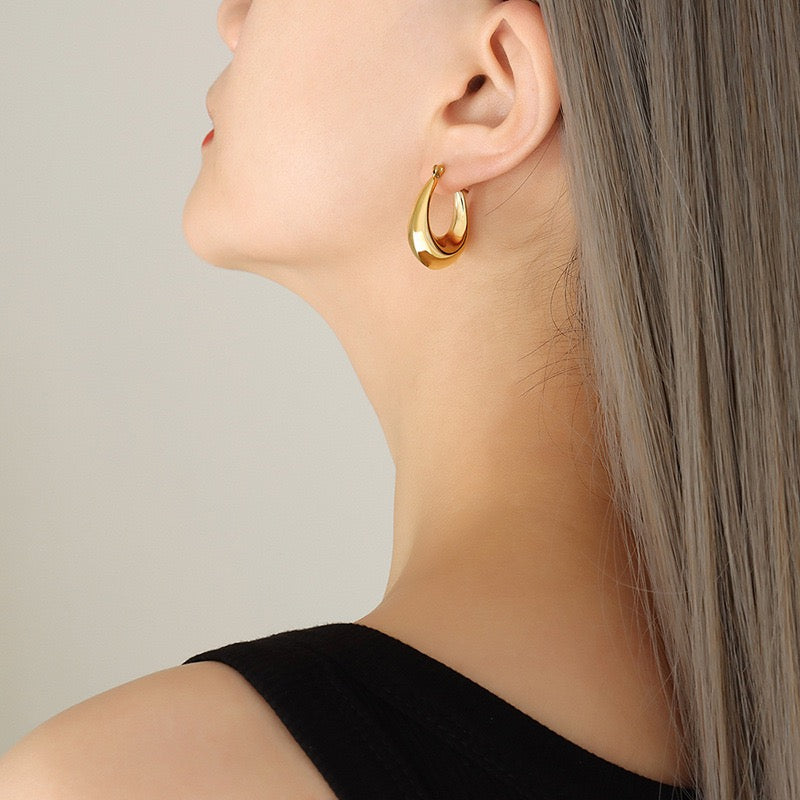 Waterfall chubby hoops earrings