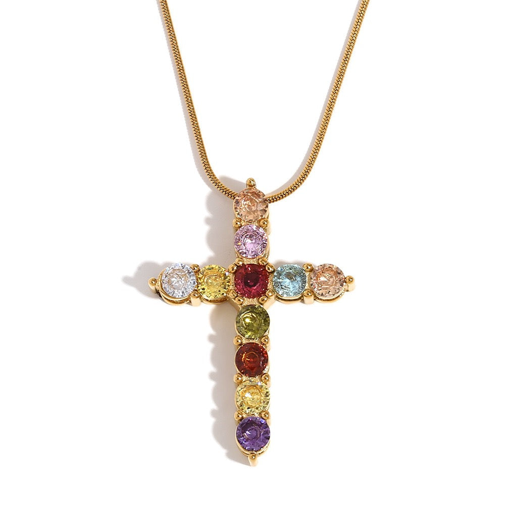 Cross pendant necklace