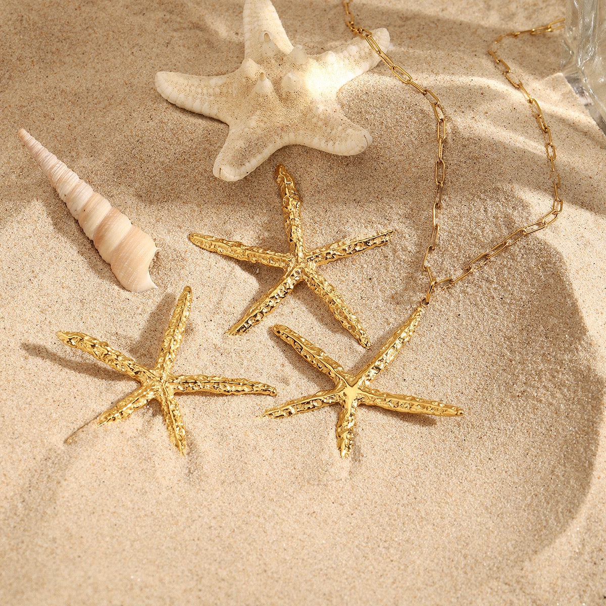 Pink starfish charm necklace