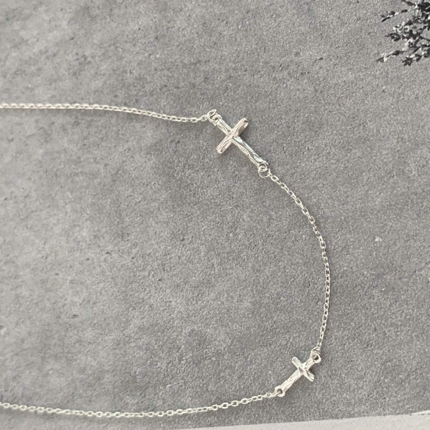 Downey Sterling silver cross necklace