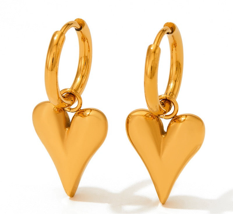 Vasper Heart hoop earrings