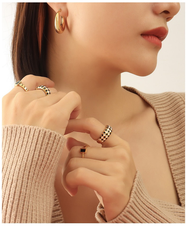 Classic shaped hoops