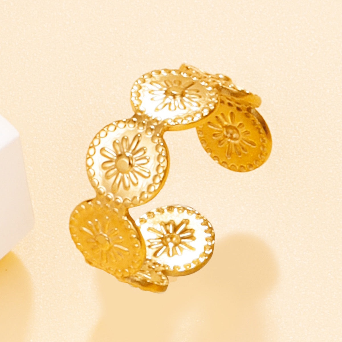 Sun band rings and bangles set