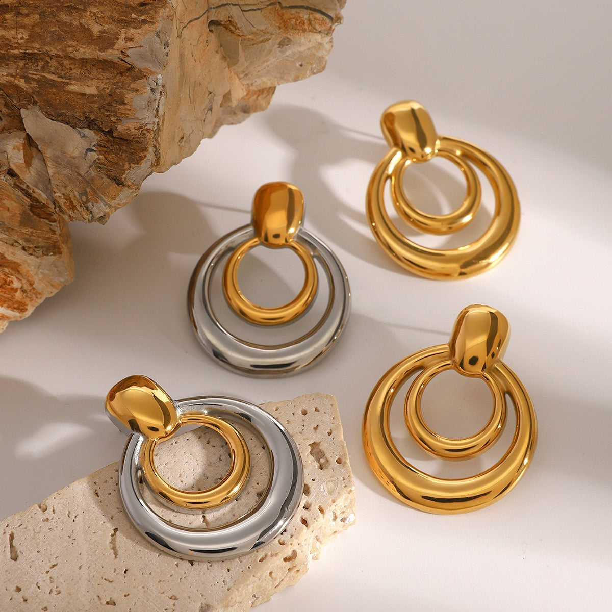 Tow tones hoop statement earrings