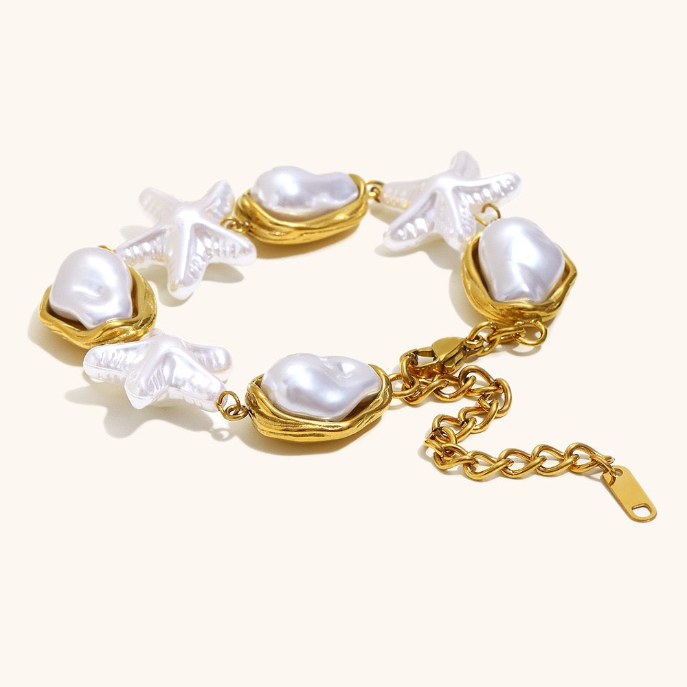Dangling charm starfish shell pearly necklace
