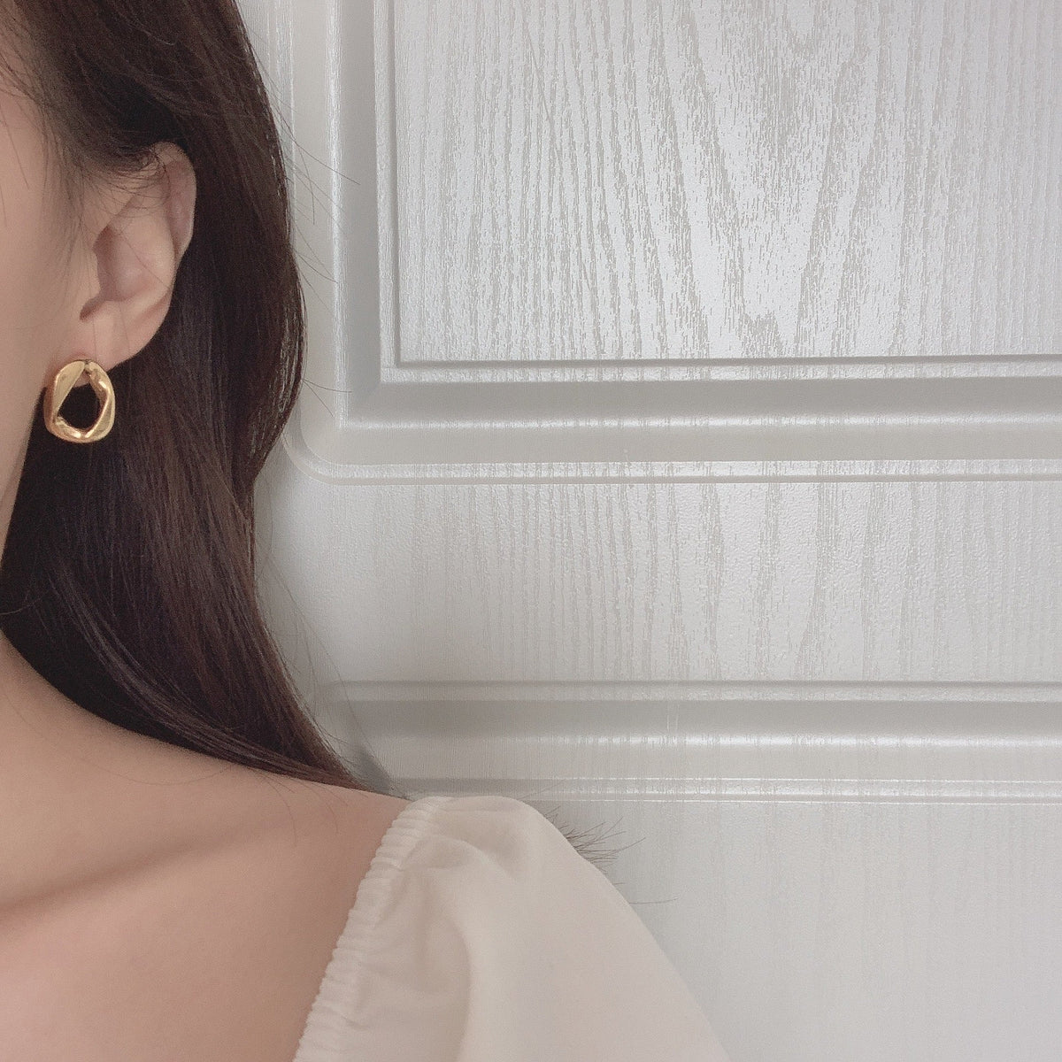 Oval hoops earrings