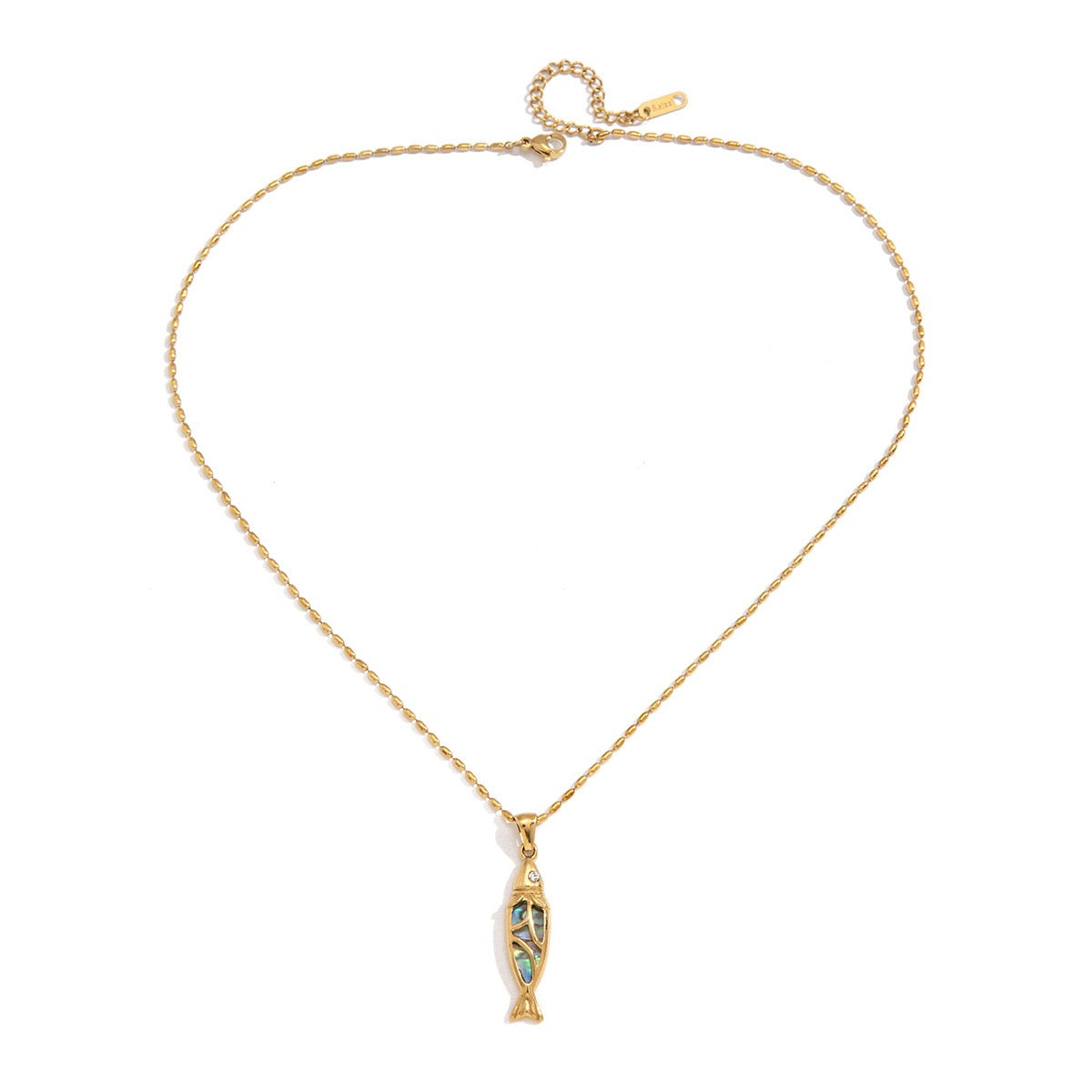 Fish pendant necklace