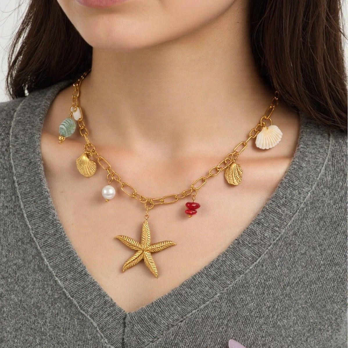 Dangling charm starfish shell pearly necklace