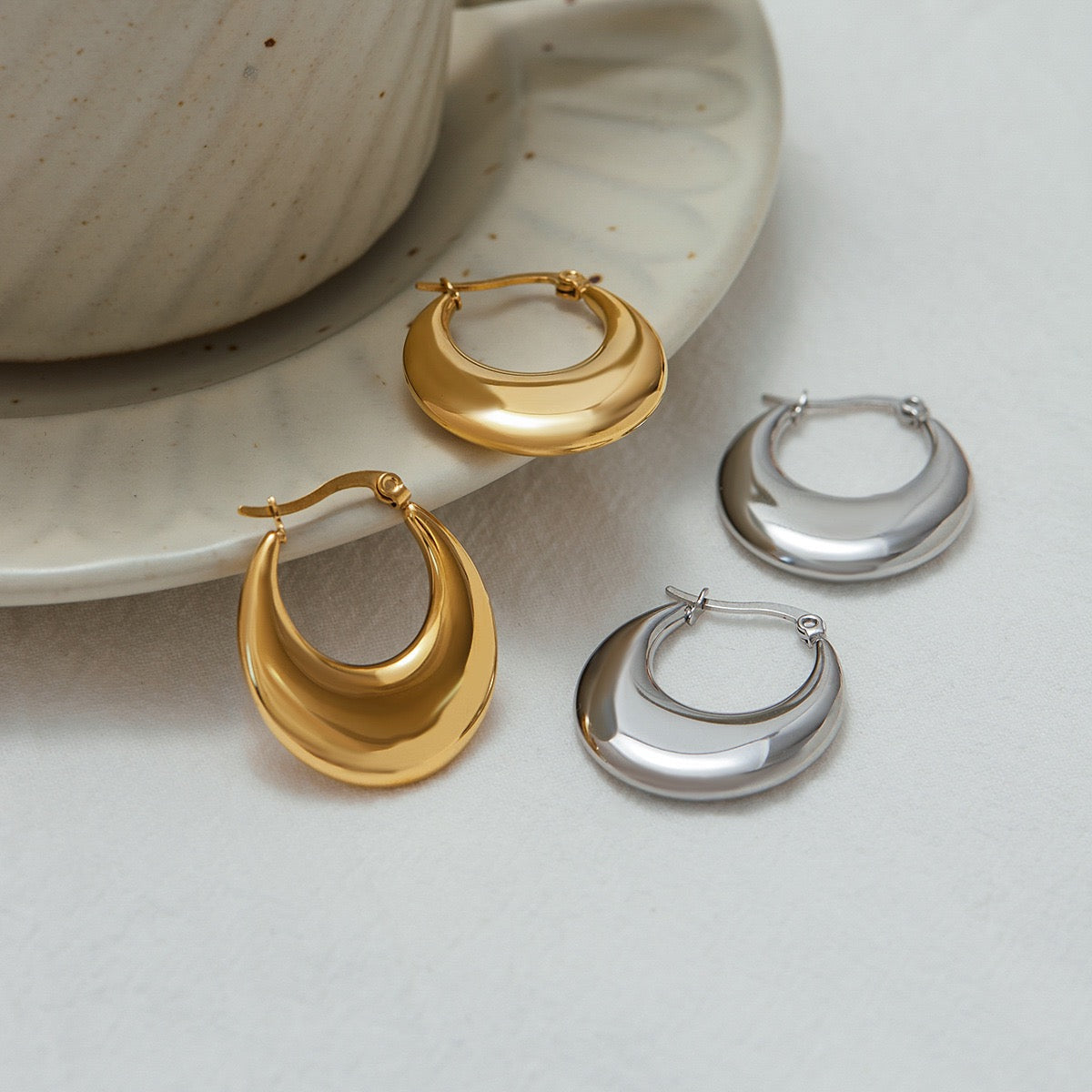 Classic chubby hoops