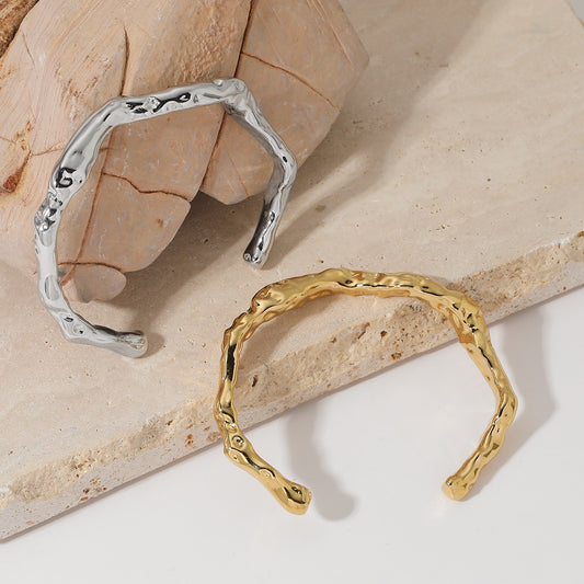 Toska Lava open bangles