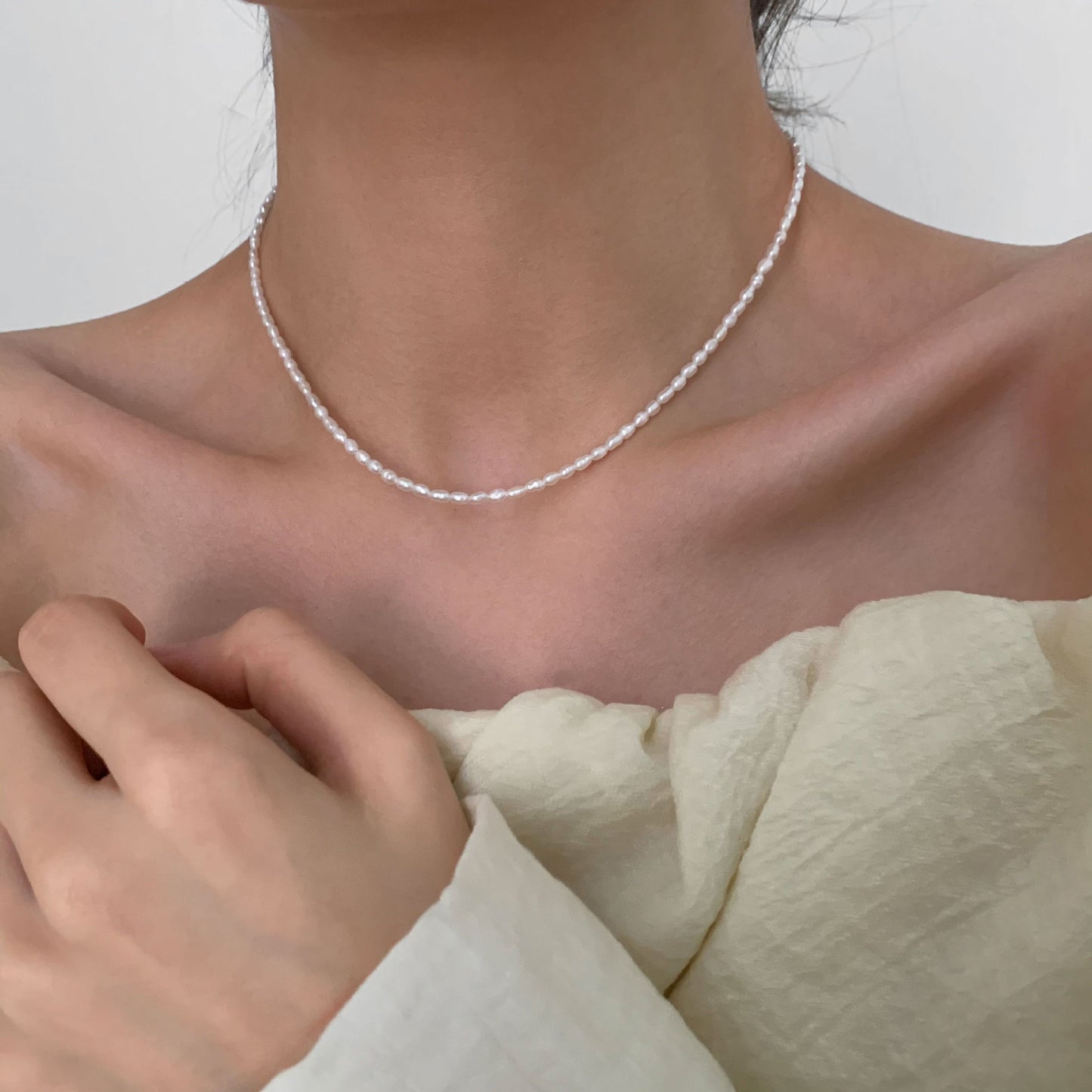 Shelton mini Freshwater pearls necklace 3mm